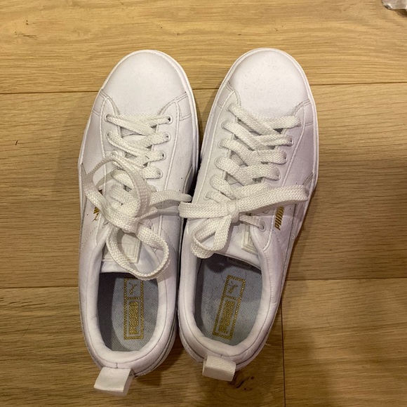 Puma shoes women’s white size 9 - Picture 1 of 8